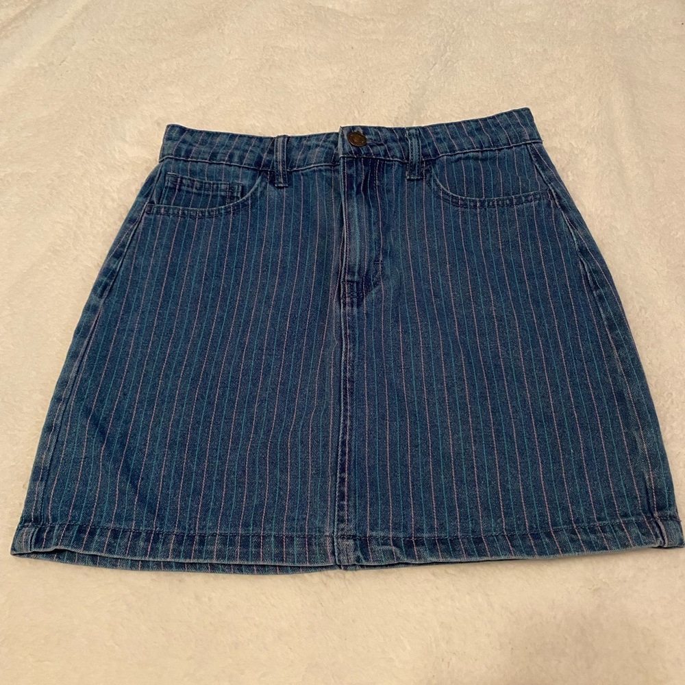 MOVING SALE 3/$20 5/$25 f21 striped denim skirt